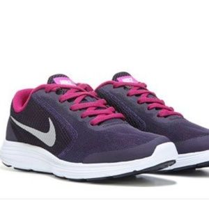 nike revolution 3 purple